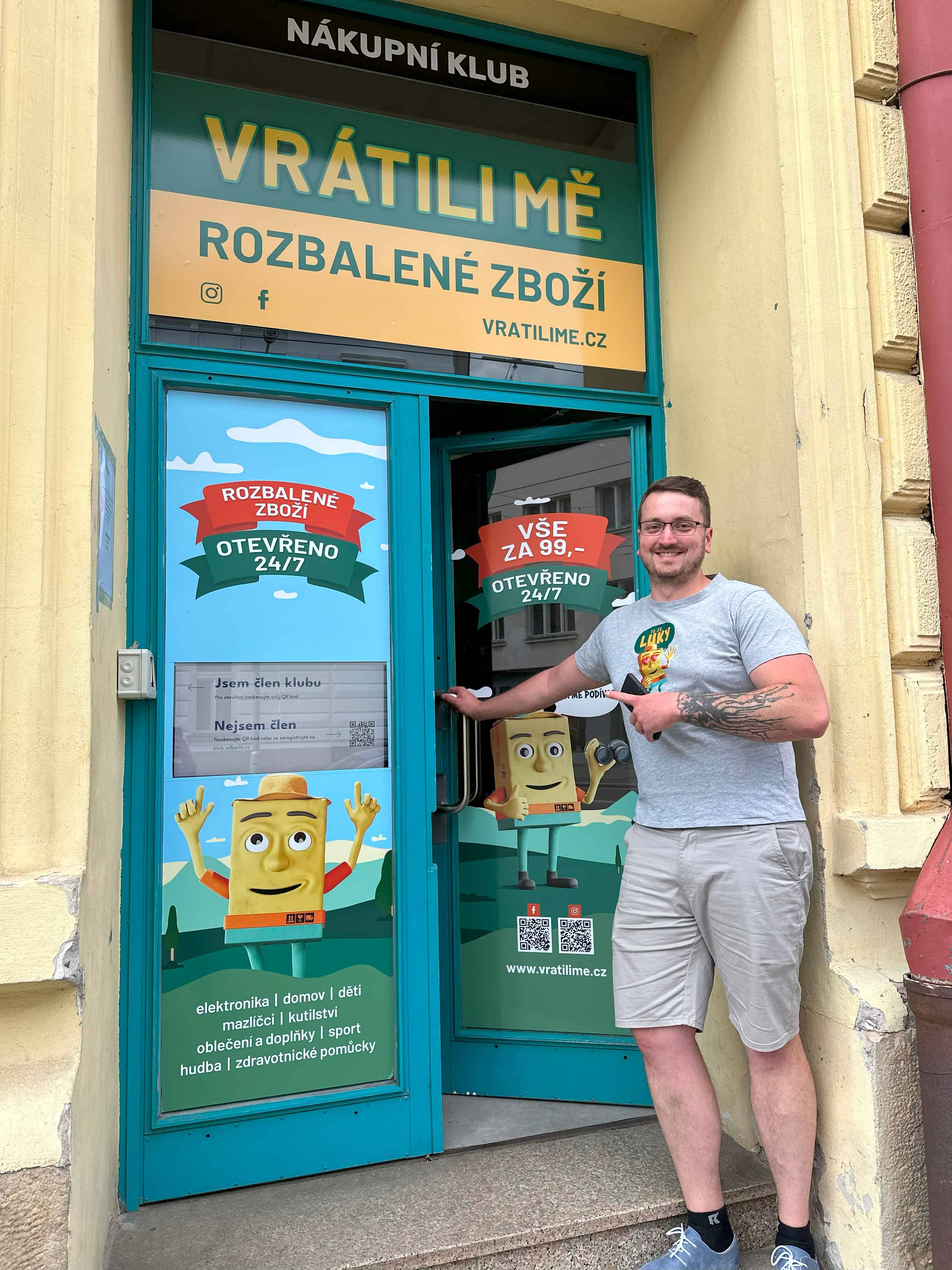 Vrátili mě — prodejna